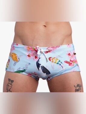 Skull & Bones Mens Swim Brief Size Small